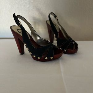Guess wooden fabric High heels